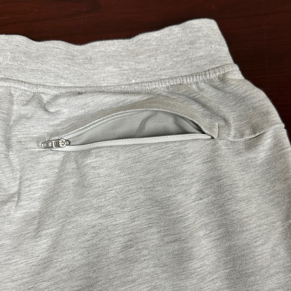 lululemon athletica Gray Sweatpants, String/Side & Back Pockets, NWOT - Picture 7 of 12